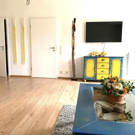 Grossartige Mit Grossem Garten In Bad Schwartau! Apartment Bad Schwartau