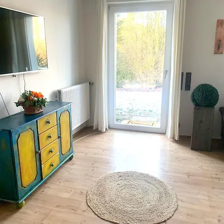 Apartment Grossartige Mit Grossem Garten In Bad Schwartau! *